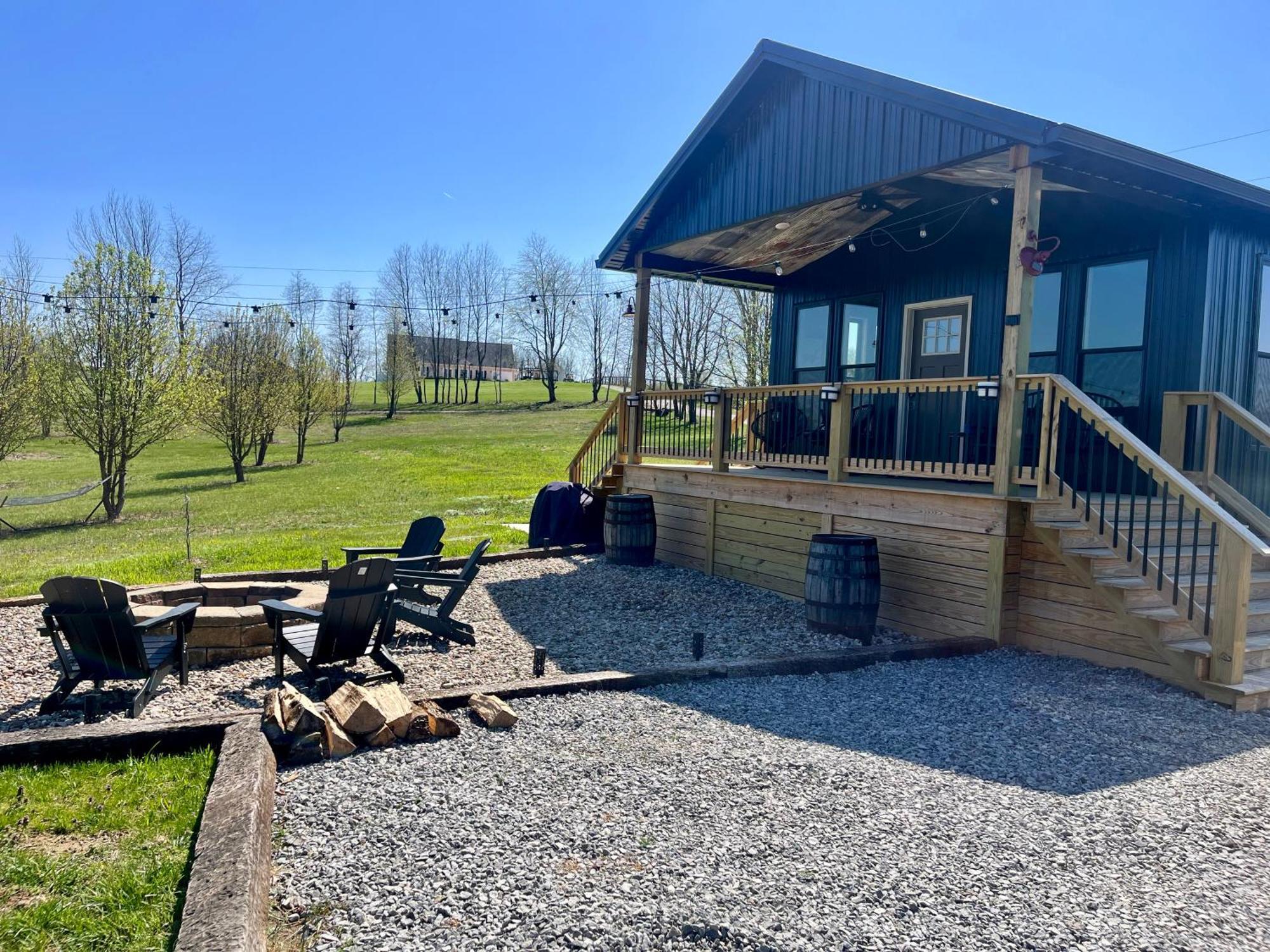 Bourbon Barrel Cottages #2 Of 5 On Kentucky Trail Lawrenceburg Eksteriør bilde