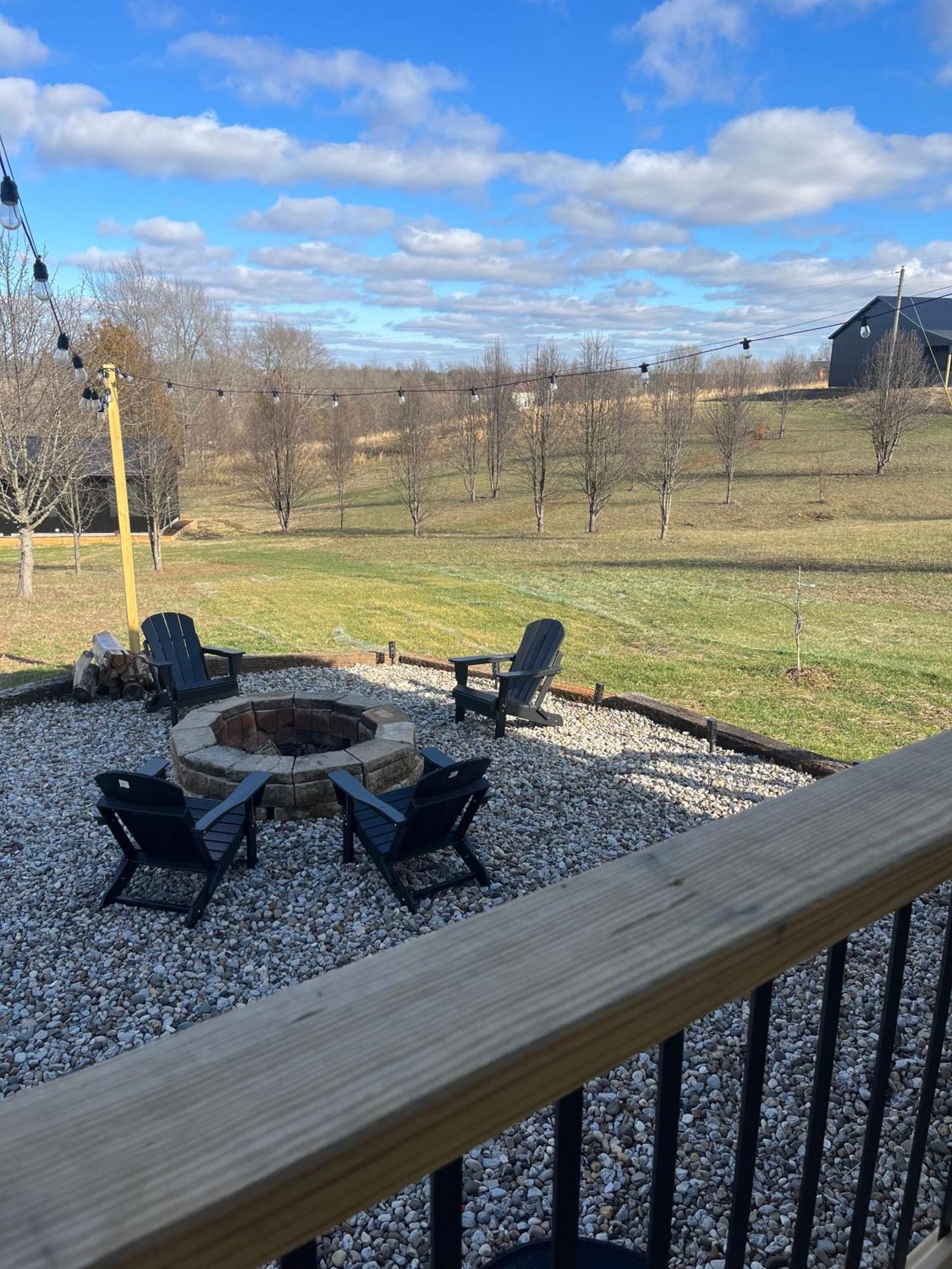 Bourbon Barrel Cottages #2 Of 5 On Kentucky Trail Lawrenceburg Eksteriør bilde